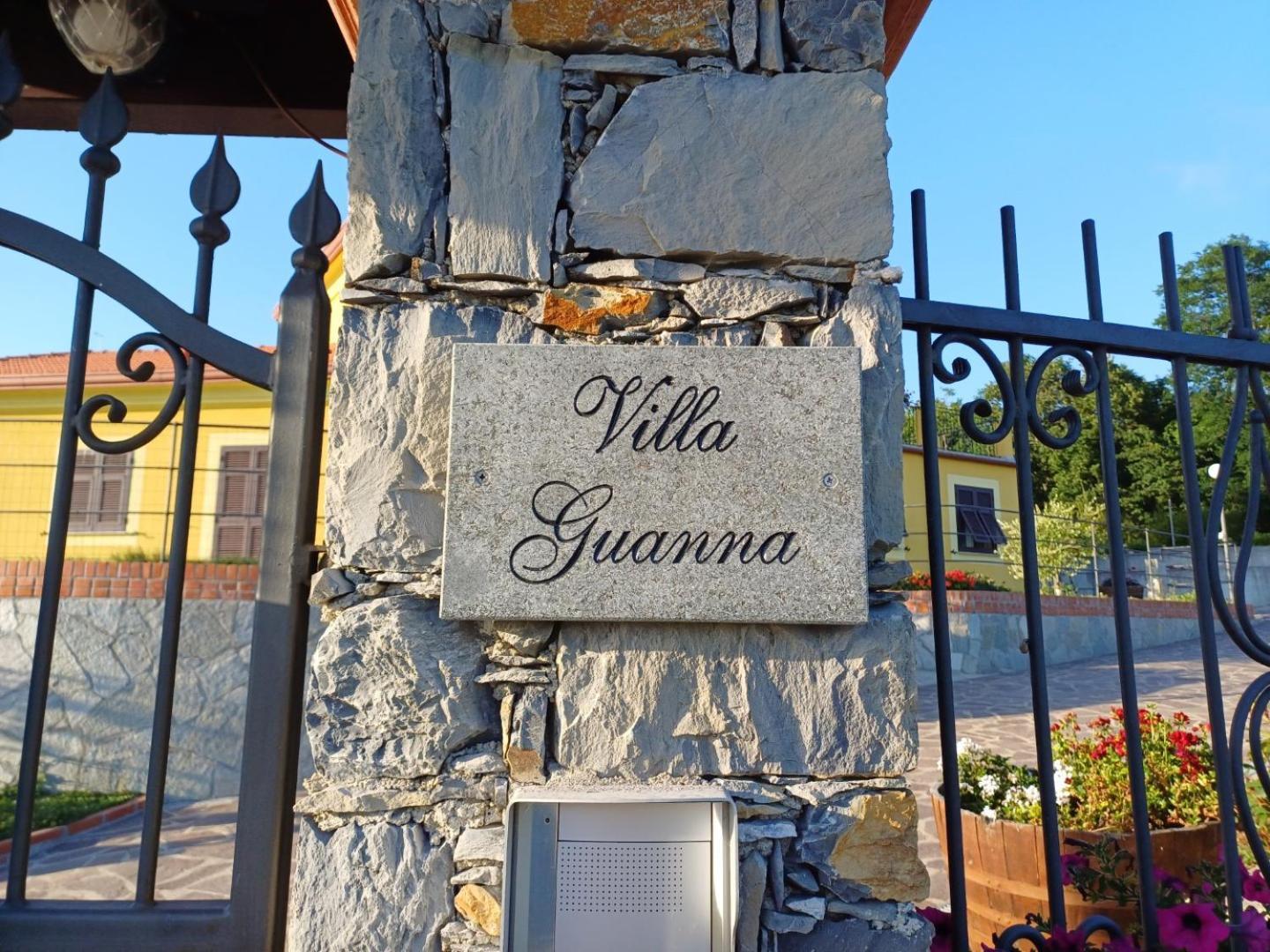 Joivy Villa Guanna - Charming Flat With Garden Bracco Eksteriør billede